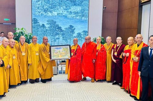 Đoàn đại biểu Giáo hội Phật giáo Việt Nam thăm Hiệp hội Phật giáo Trung Quốc