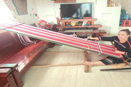 Đắk Lắk: Tổ chức chương trình đặc sắc nghệ thuật thời trang thổ cẩm truyền thống với chủ đề 'Vũ điệu Ban Mê'