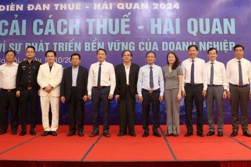 Những hình ảnh tại Diễn đàn Thuế - Hải quan năm 2024