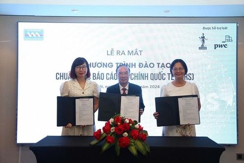 Hiệp Hội Kế toán và Kiểm toán Việt Nam triển khai Chương trình đào tạo Chuẩn mực Báo cáo tài chính quốc tế IFRS