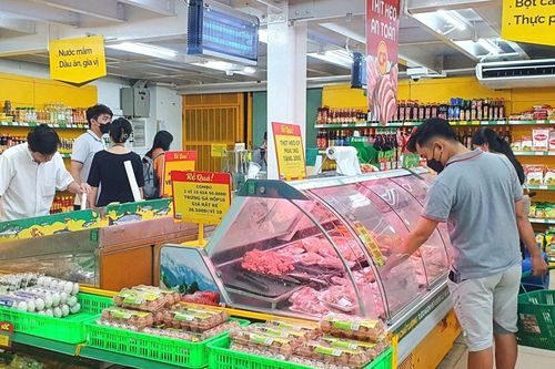Người dân thay đổi cách đón Tết, doanh nghiệp chuẩn bị hàng hóa thế nào?