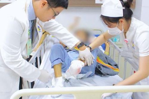 Người phụ nữ mắc bệnh tiểu đường ở Long An phải cắt bỏ các ngón chân ở tuổi 54 thừa nhận mắc sai lầm này