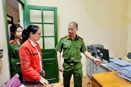Bắt kế toán UBND xã vì lập khống hóa đơn để rút hơn 2.6 tỷ đồng