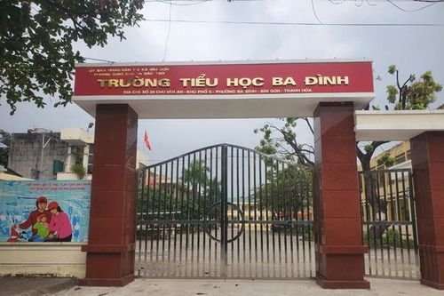 Phụ huynh 'tố' cô giáo chủ nhiệm đánh học sinh bị thương