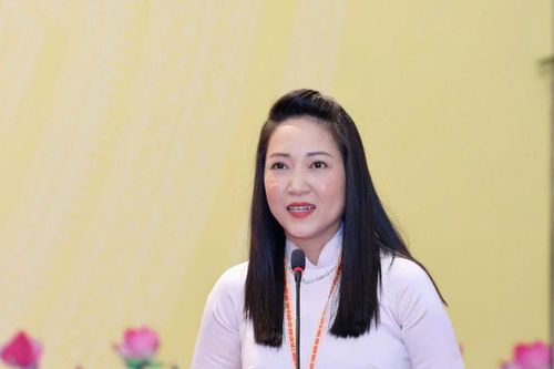 Văn hóa cổng làng dần thay bằng văn hóa cổng vào Internet