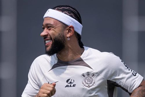 Tình thế của Depay tại Brazil đảo ngược