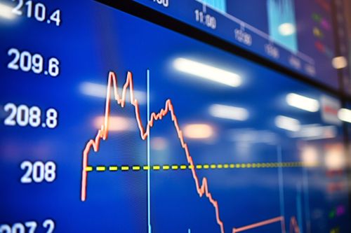 Các nhà môi giới chứng khoán 'rơi' hàng chục tỷ đồng lợi nhuận