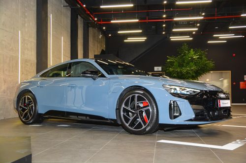 Audi triệu hồi xe điện tại Việt Nam để kiểm tra lỗi pin