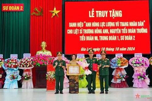 Liệt sĩ Trương Hồng Anh được truy tặng danh hiệu Anh hùng lực lượng vũ trang nhân dân