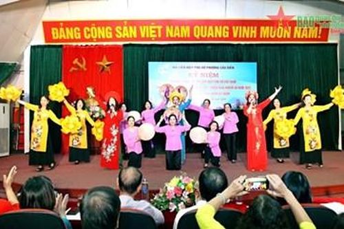 Xây dựng người Phụ nữ Thủ đô 'Trung hậu - Sáng tạo - Đảm đang - Thanh lịch'