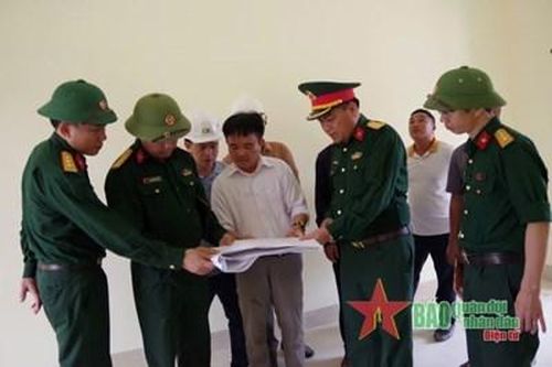 Cục Doanh trại kiểm tra công tác xây dựng doanh trại cơ bản tại Sư đoàn 324
