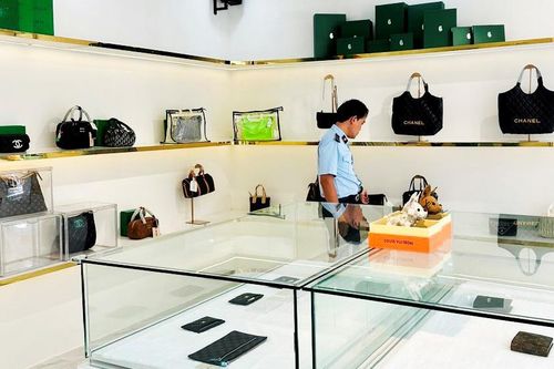 Đà Nẵng: Phát hiện 3 trường hợp kinh doanh hàng 'nhái'