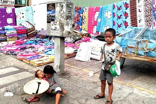 Tăng cường kiểm tra, xử lý hành vi chăn dắt trẻ em