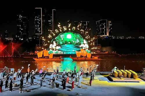 Giải pháp phát triển công nghiệp văn hóa ở TPHCM trong kỷ nguyên vươn mình của đất nước