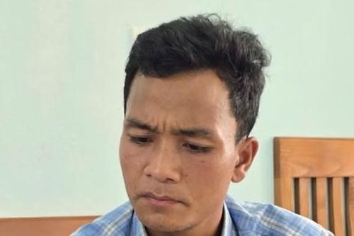 Người đầu tiên của tộc người Arem nhận bằng đại học