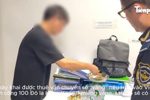 CLIP: Hải quan Nội Bài phát hiện 7 kg kim loại nghi vàng miếng trong người du khách