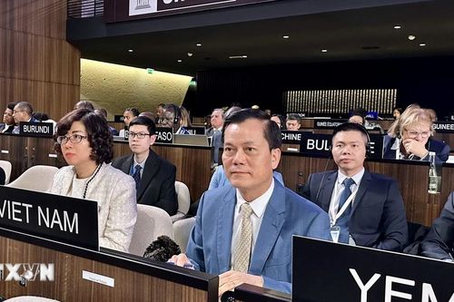Việt Nam tham dự Kỳ họp lần thứ 220 Hội đồng Chấp hành UNESCO