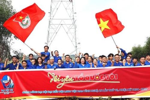 Thanh niên Nghệ An xung kích dựng xây đất nước – Bài 2: 30 ngày đêm tình nguyện 'vượt nắng, thắng mưa'