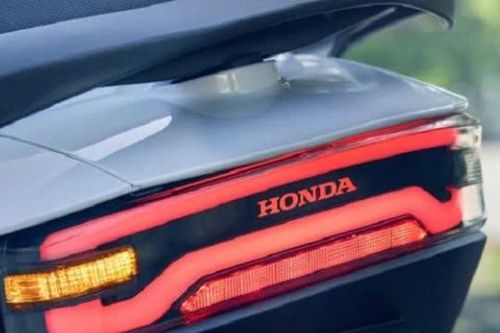 Honda trình làng 'tân vương' xe tay ga đẹp lung linh, thay thế SH với mức giá cực cạnh tranh