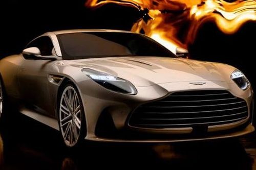 Siêu xe Aston Martin DB12 mạ vàng cực độc
