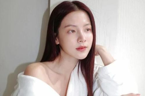 Bí quyết dưỡng trắng da cấp tốc để chị em sáng trưng trong ngày 20/10