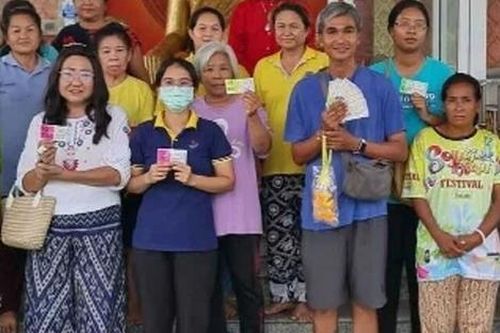 Ngôi làng có hàng chục người bỗng dưng trúng số, lý do khiến ai cũng phải ngỡ ngàng