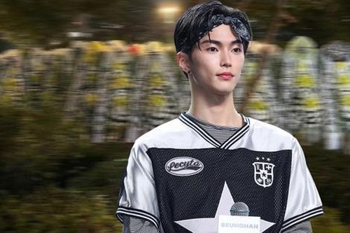 Nam ca sĩ lên án hành động yêu cầu Seunghan rời RIIZE của fan: 'Những vòng hoa tang thật kinh tởm'