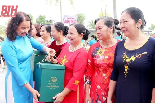 Đóng góp tích cực vào sự phát triển của thành phố