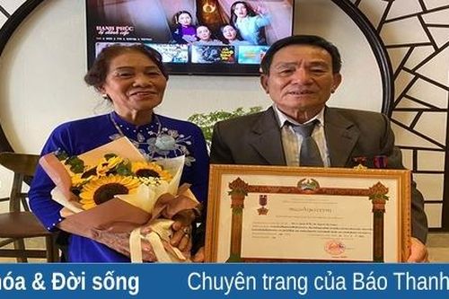Ký ức Hủa Phăn: Máu và hoa