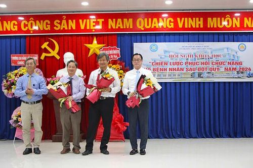 Hội nghị khoa học về chiến lược phục hồi chức năng cho bệnh nhân sau đột quỵ
