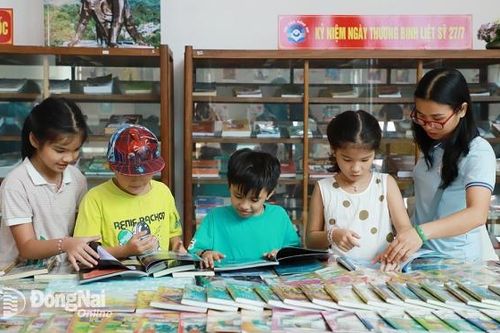 Học tập suốt đời trong thư viện, bảo tàng, nhà văn hóa