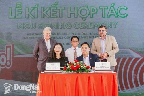 Central Retail ký kết ghi nhớ hợp tác về triển khai mục tiêu Net Zero
