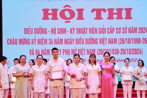 Hấp dẫn Hội thi Điều dưỡng - Hộ sinh - Kỹ thuật viên giỏi cấp cơ sở huyện Bảo Thắng