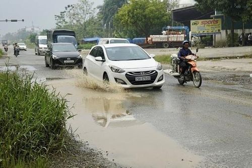 Hà Nội: Quốc lộ 6 đoạn Ba La – Xuân Mai xuống cấp trầm trọng