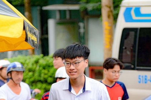 Đề tham khảo môn Giáo dục kinh tế và pháp luật tốt nghiệp THPT năm 2025: Nhiều câu hỏi áp dụng kiến thức thực tế