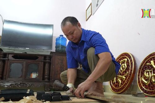 Người lưu giữ nghề thủ công truyền thống | Người tốt quanh ta | 18/10/2024