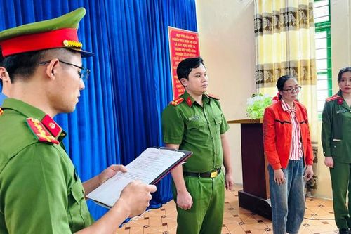 Bắt tạm giam kế toán xã Nậm Lúc (Lào Cai) lập khống chứng từ, chiếm đoạt hơn 300 triệu đồng tiêu xài cá nhân