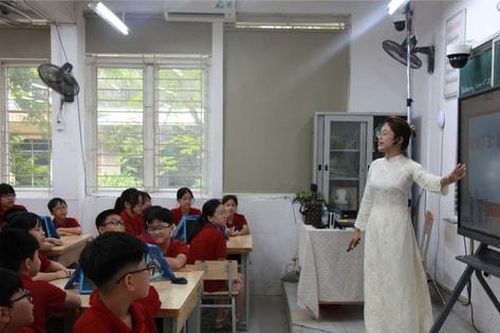 5 trường học Hà Nội thí điểm ứng dụng AI trong giảng dạy