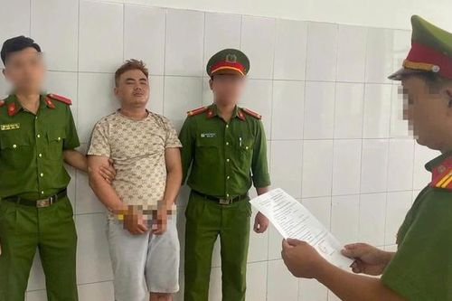 Bắt kẻ sát hại bạn gái trong nhà nghỉ