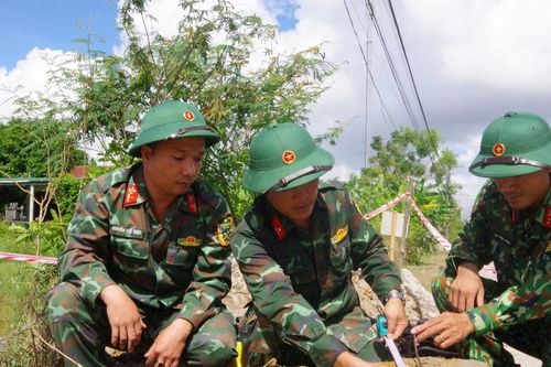 Quảng Trị: Phát hiện quả bom nặng 113kg trong khu dân cư