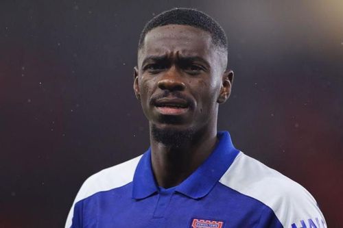 Cựu sao Manchester United suýt mất ngón tay
