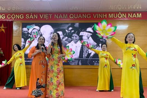 Ấn tượng cuộc thi 'Song ca cùng phụ nữ khiếm thị' quận Thanh Xuân