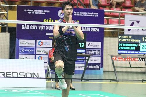 Tay vợt được ví như 'hiện tượng cầu lông' Việt Nam thắng 'đàn anh' Tiến Minh, giành chức vô địch danh giá trong năm 2024