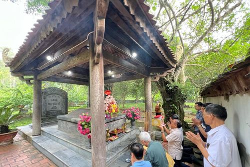 Trang trọng tổ chức Lễ giỗ 1.302 năm ngày mất Vua Mai Hắc Đế