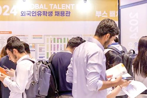 Hàn Quốc mở rộng cơ hội việc làm cho người nước ngoài