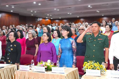 Thắp sáng ngọn lửa lịch sử hào hùng của Ban Dân y Trung ương Cục miền Nam