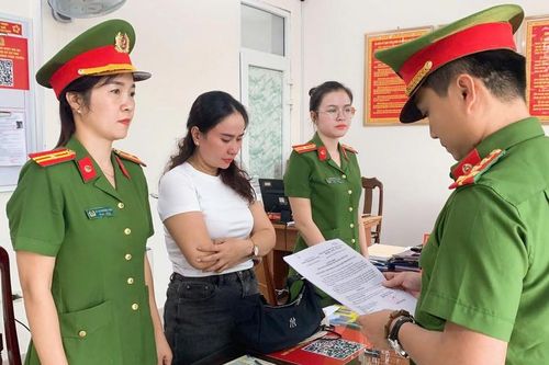 Quảng Nam: Khởi tố người phụ nữ cho vay lãi 'cắt cổ' 730%/năm