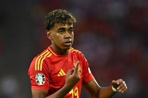 Danh sách rút gọn đề cử giải Cậu bé vàng 2024: PSG, MU dẫn đầu