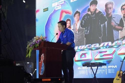 Lưu giữ khoảnh khắc thanh xuân tuyệt đẹp trong đêm hội chào tân sinh viên 'Newcomer 2024'
