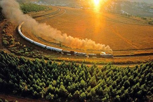 Chuyến tàu duy nhất tại Việt Nam lọt top 'xa hoa nhất châu Á'